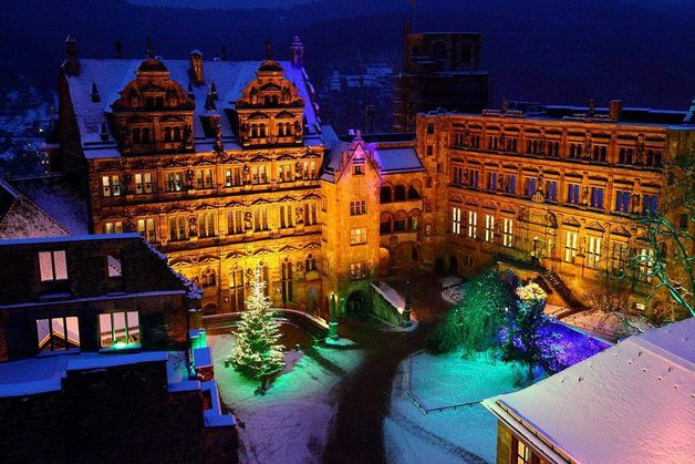 Schloss Heidelberg, Außenansicht im Winter